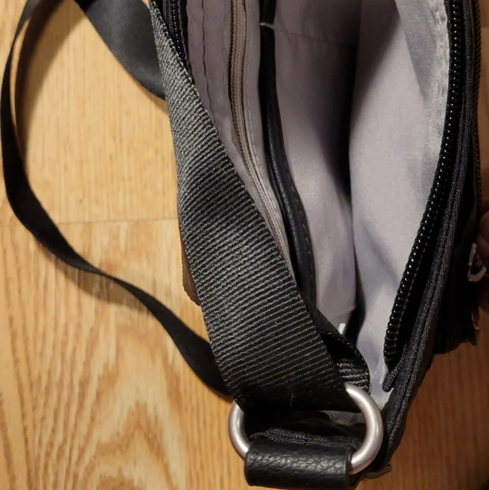 Baggallini Crossbody